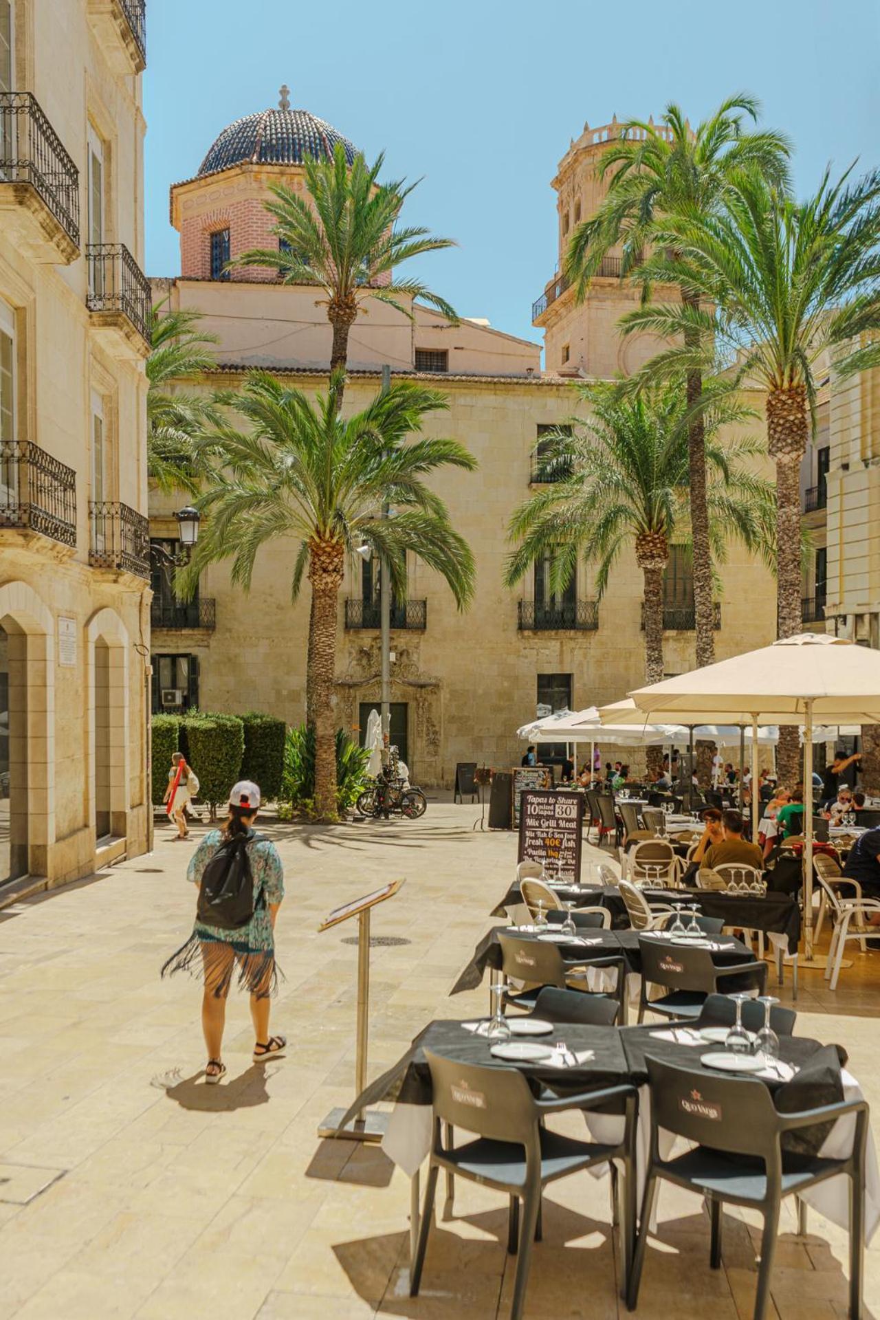 Cozy Charming Apartment In Historic Center Alicante Ngoại thất bức ảnh